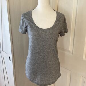 Lucy Light Charcoal Short Sleeve Tee Sz SP